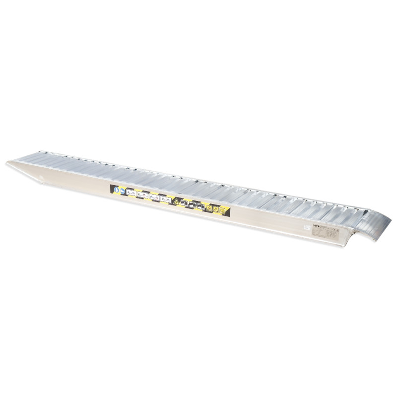 Nájezd hliníkový 3000/400 mm VAPP (5250 kg na pár)