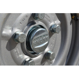 Šroub kolový M12x1,5x24 kuželový 8.8